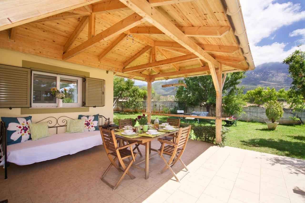 Sunnyside House Kefalonia Livathos  エクステリア 写真