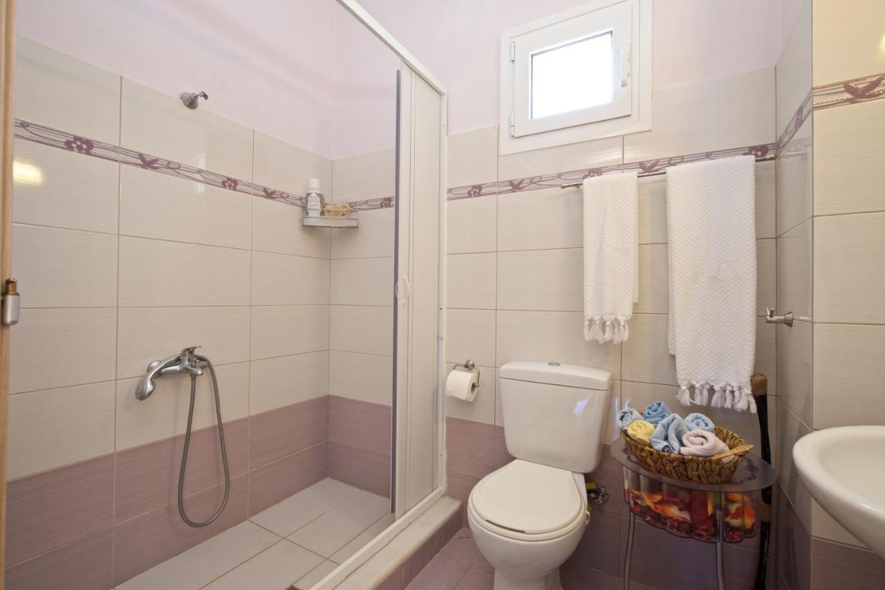 Sunnyside House Kefalonia Livathos  エクステリア 写真
