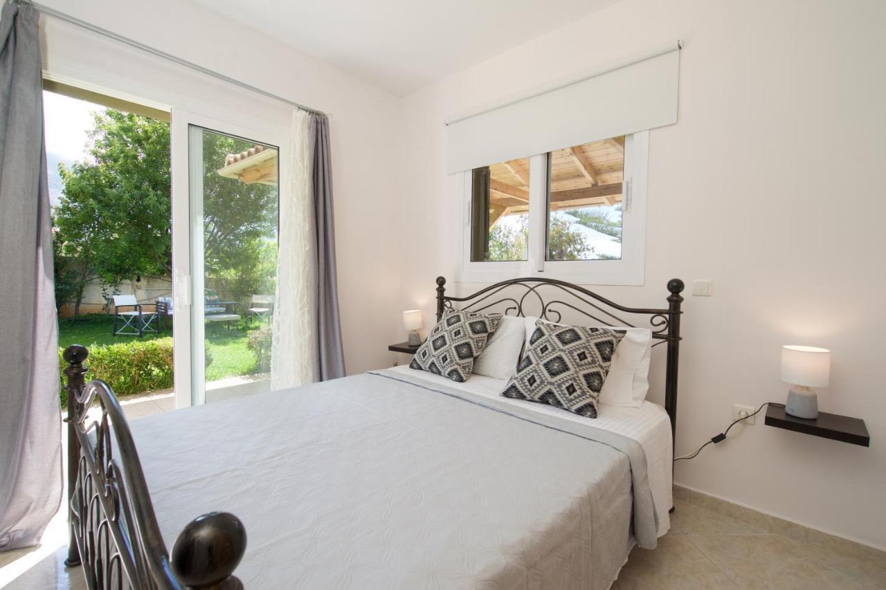 Sunnyside House Kefalonia Livathos  エクステリア 写真